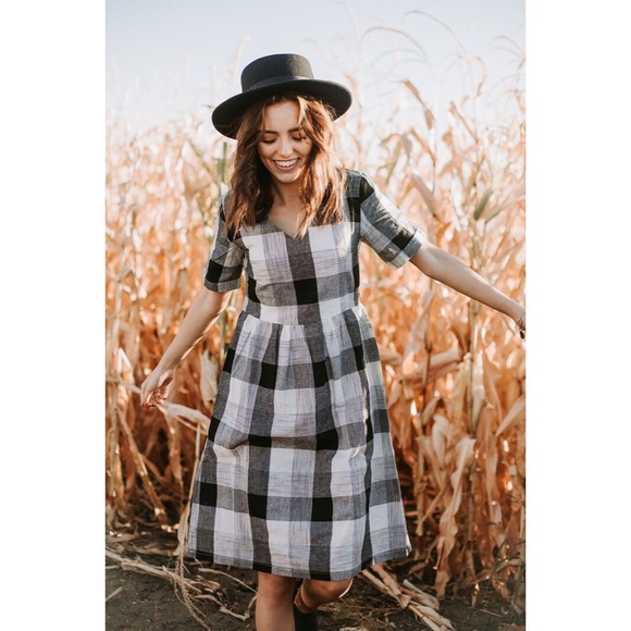Piper & Scoot Dresses & Skirts - Piper and Scoot Cotton Checked Lennon Dress